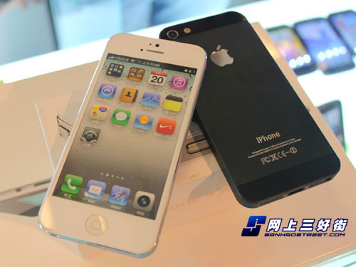 iphone中文_中文字幕用iPhone控制最新四轴飞行器